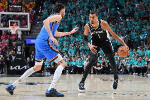 香波特：切特你都被文班送回家了 你得把和文班的对决当个人恩怨